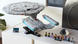 Lego Black Friday 2025: First Star Trek USS Enterprise Set Now Available With Exclusive Freebies